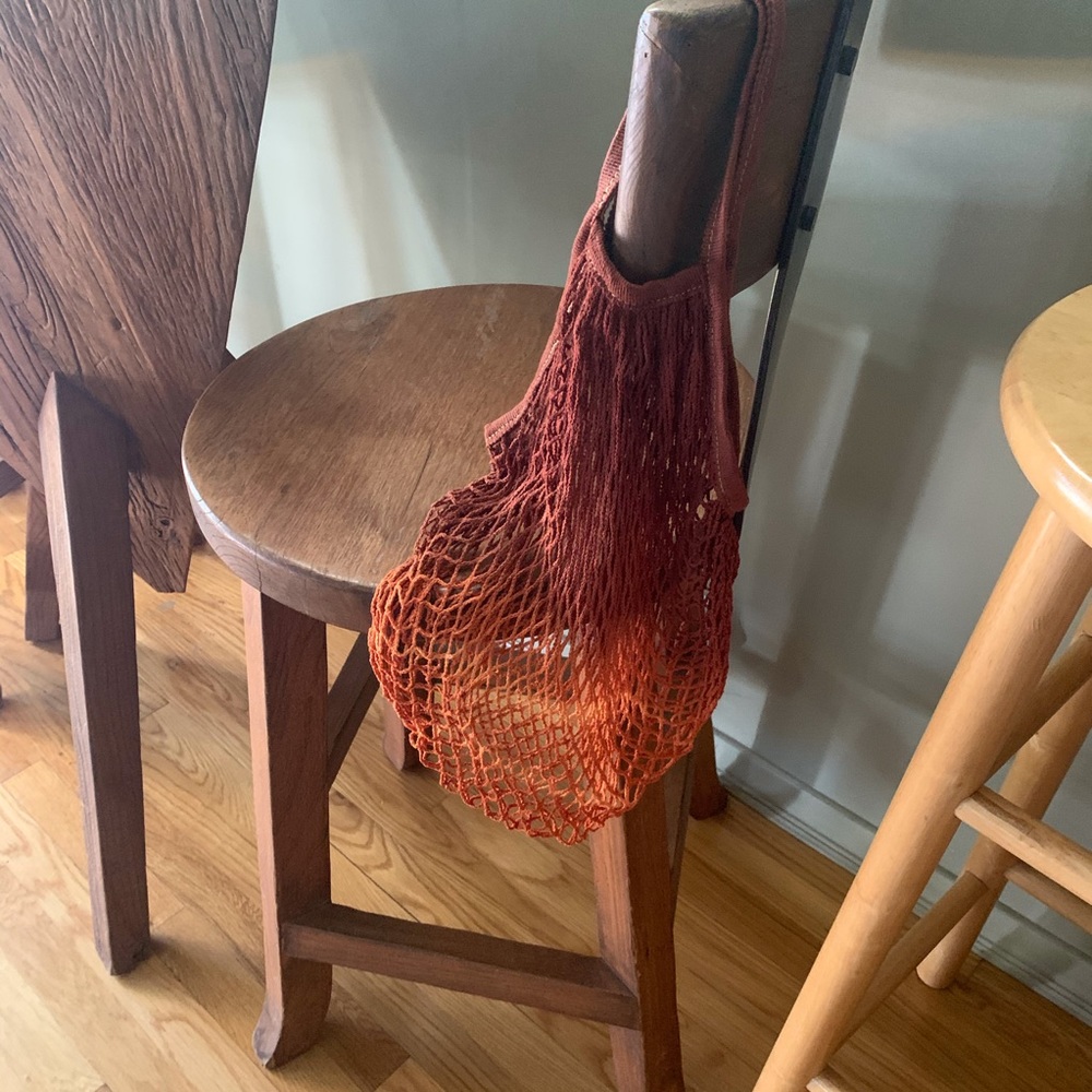 ✨HAND TIE DYED FRENCH MARKET STRING NET BAG✨ - Picture 4 of 5